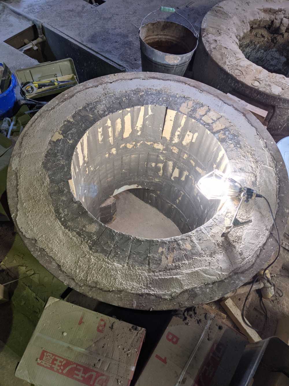 築炉工事の様子1